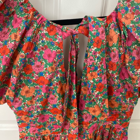 JCrew Collection bow-back puff-sleeve dress in Liberty® Meadow Song fabric, 4 - Picture 7 of 8